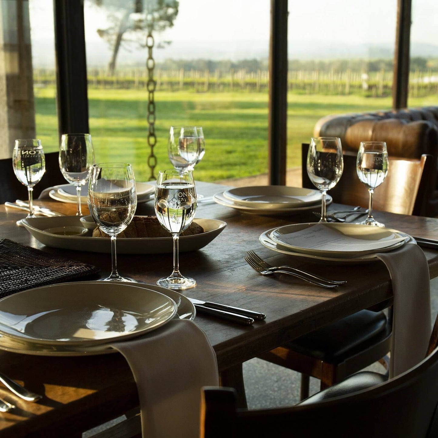 Meletos and Stones of the Yarra Valley Winery Tour by Helicopter from Melbourne with Rotor One