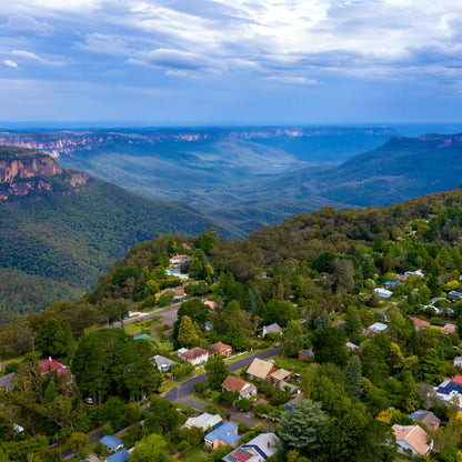 Blue Mountains Helicopter Flight from Sydney