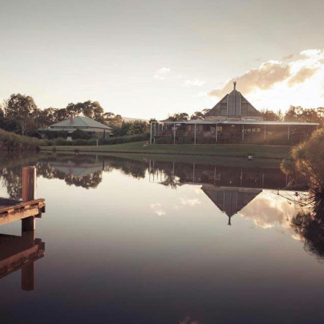 Helicopter tour to Calais Wines Hunter Valley