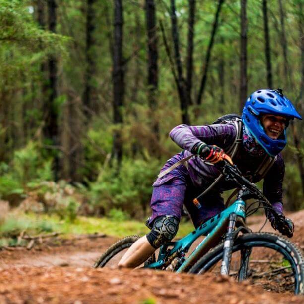 Helicopter Mountain Biking Tour to Mystic Bike Park from Melbourne with Rotor One