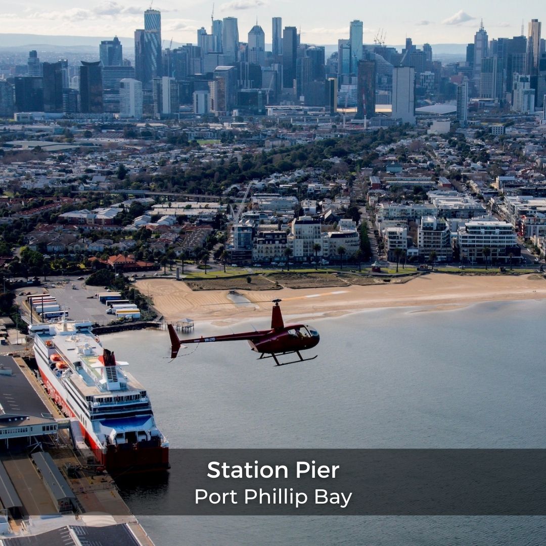 Rotor One scenic helicopter ride over Station Pier